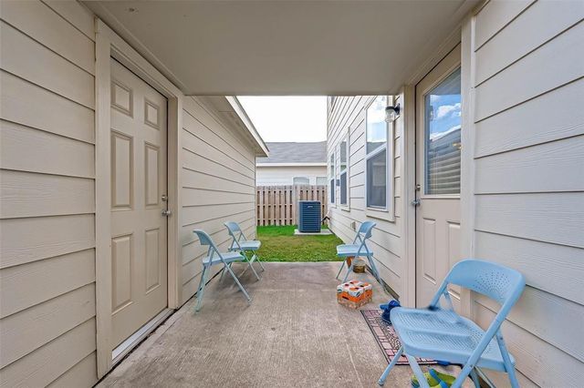 7215 Pavilion Drive, Houston, TX 77083