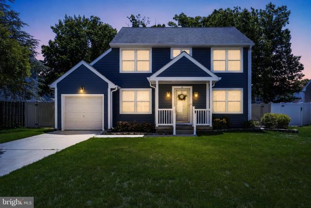 12 MORRIS DRIVE, Sicklerville, NJ 08081