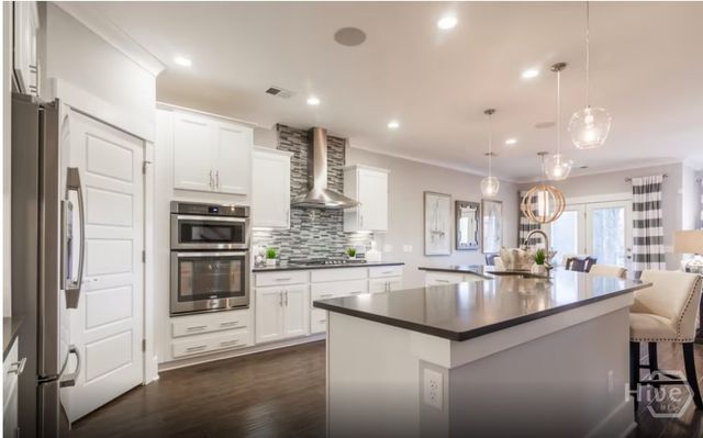 104 Chatham Lane, Richmond Hill, GA 31324