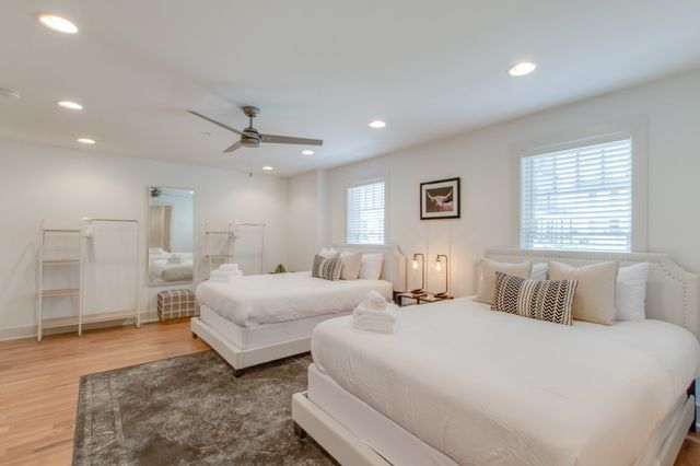 1813 Beech Ave Apt 1, Nashville, TN 37203