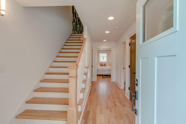 1813 Beech Ave Apt 1, Nashville, TN 37203
