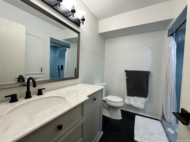 7500 Callaghan Rd Apt 262, San Antonio, TX 78229