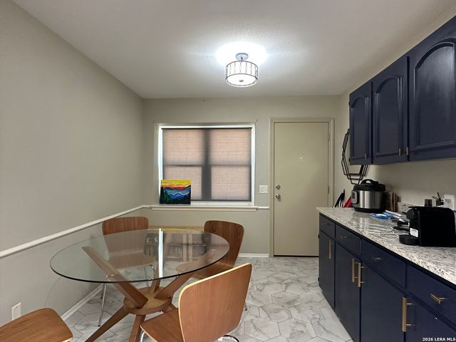 7500 Callaghan Rd Apt 262, San Antonio, TX 78229