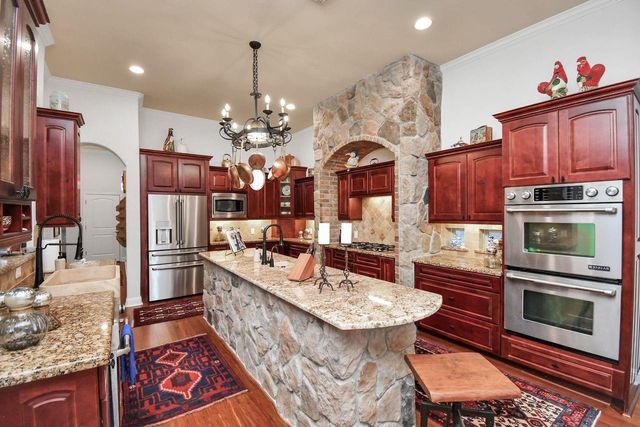 4046 Woodfox Street, Houston, TX 77025