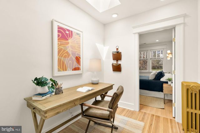 410 DOUGLAS ST NE, Washington, DC 20017