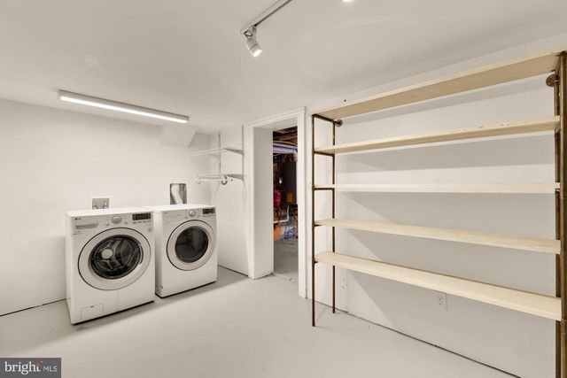 410 DOUGLAS ST NE, Washington, DC 20017