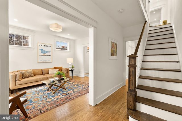 410 DOUGLAS ST NE, Washington, DC 20017