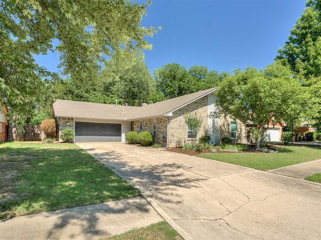 2307 Louise Lane, Norman, OK 73071