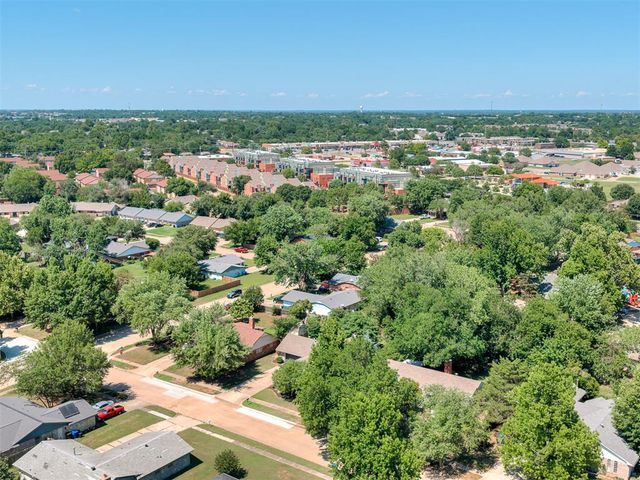 2307 Louise Lane, Norman, OK 73071
