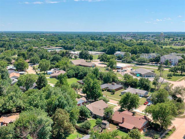 2307 Louise Lane, Norman, OK 73071