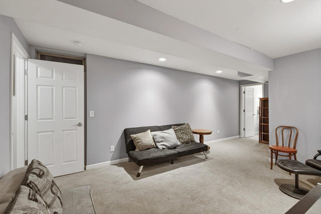 13919 Quinn Street NW, Andover, MN 55304