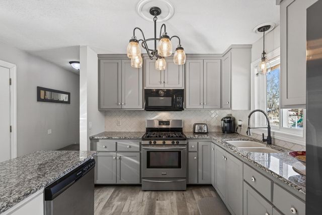 13919 Quinn Street NW, Andover, MN 55304