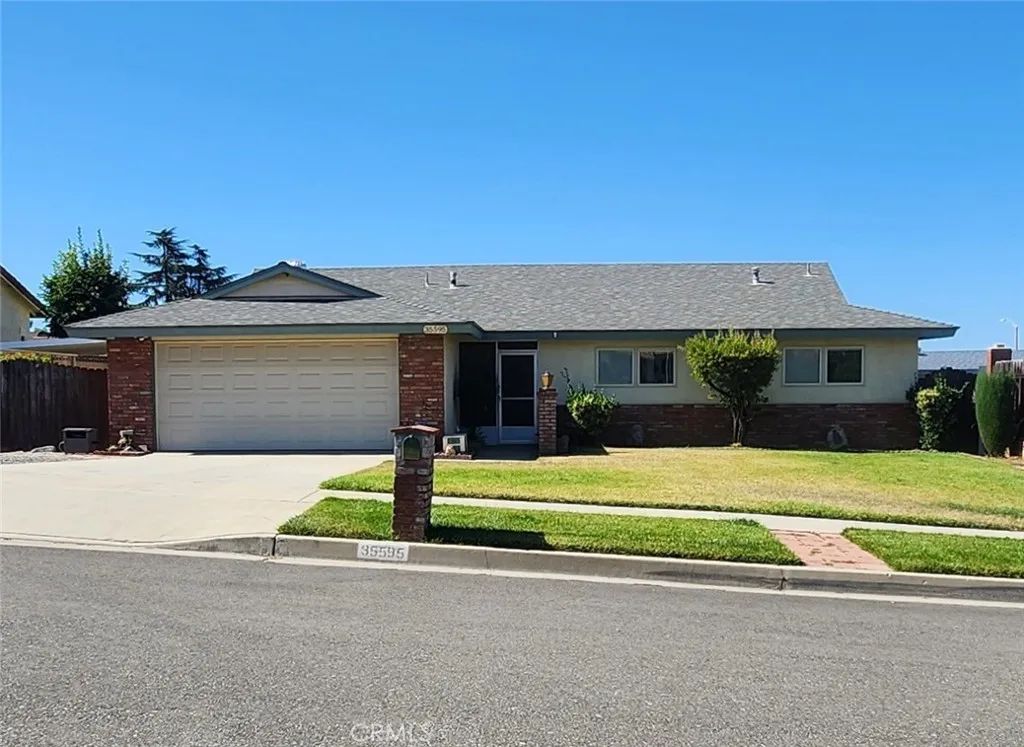 35595 Ramada Ln., Yucaipa, CA 92399