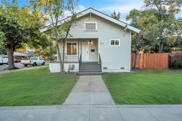 1249 S Madison St, Stockton, CA 95206
