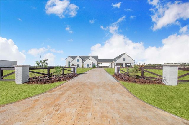 1109 MINUTE MANN ROAD, Frostproof, FL 33843