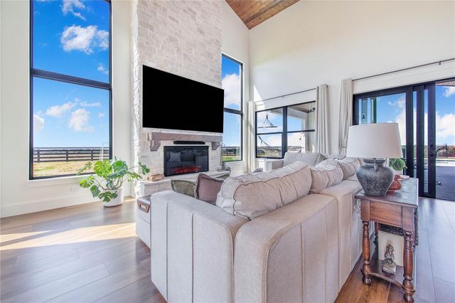 1109 MINUTE MANN ROAD, Frostproof, FL 33843