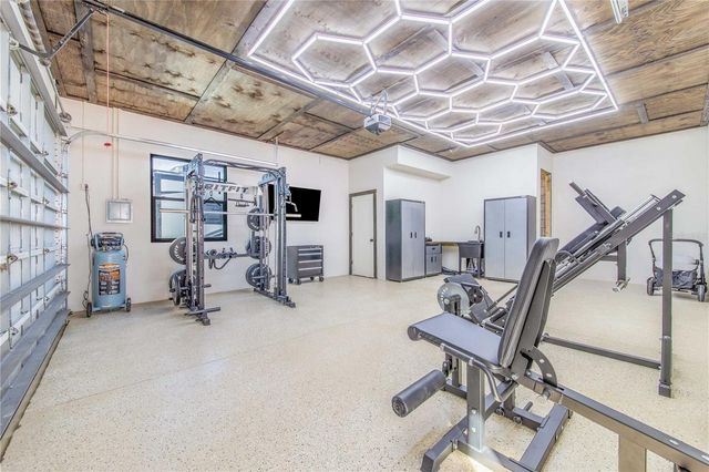 1109 MINUTE MANN ROAD, Frostproof, FL 33843