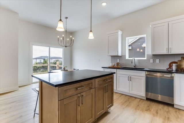 10411 W Graber Cir., Wichita, KS 67215