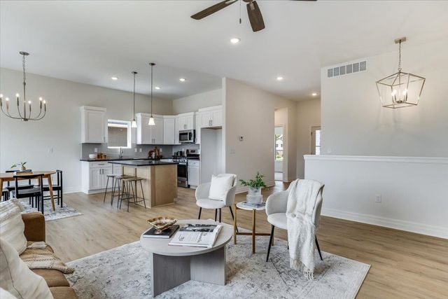 10411 W Graber Cir., Wichita, KS 67215