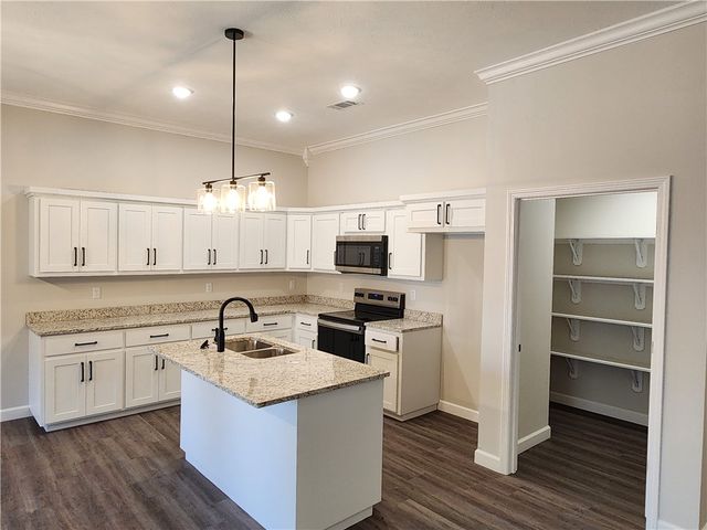 3008 Belmont Avenue, Harrison, AR 72601