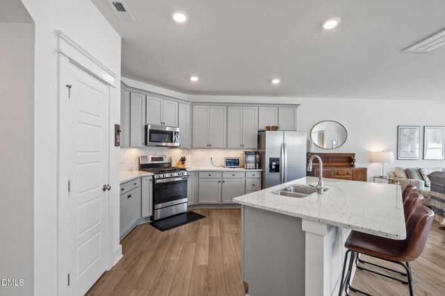 1000 Heartstone Way, Durham, NC 27713