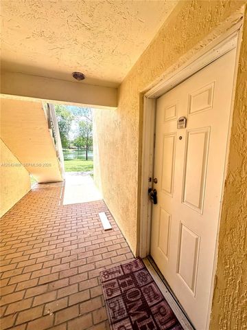 3630 N 56th Avenue 310, Hollywood, FL 33021