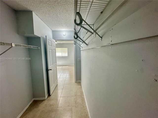3630 N 56th Avenue 310, Hollywood, FL 33021