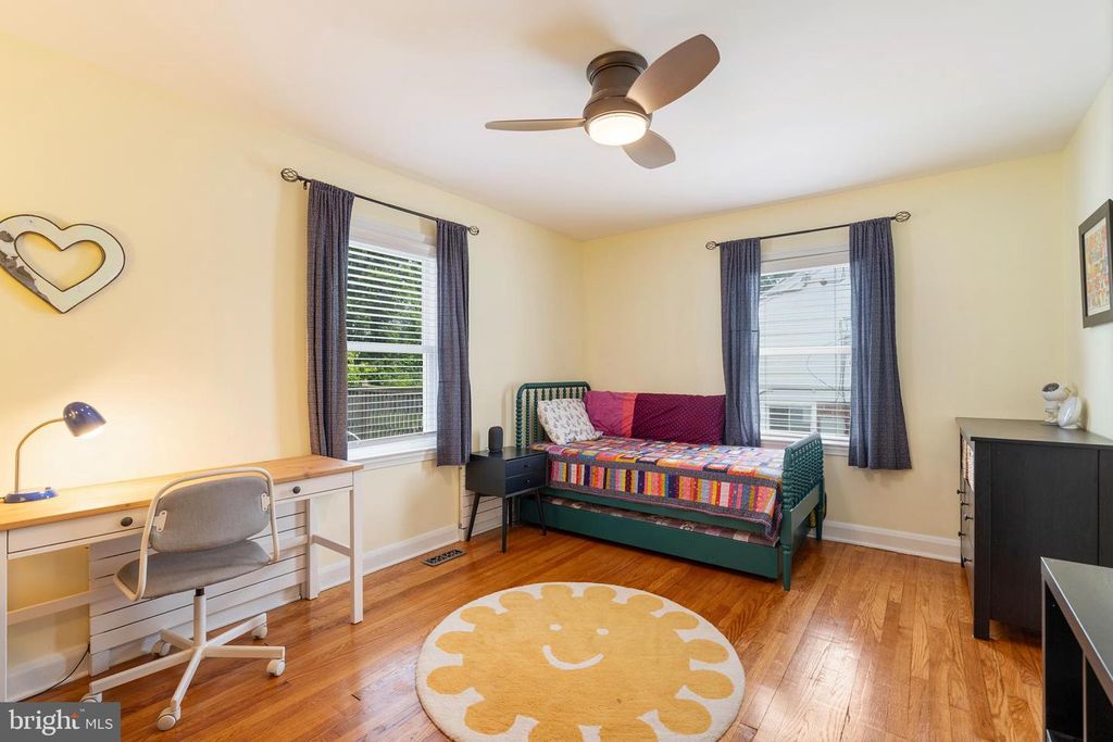 Image 23 of property listing at 2107 OAK LODGE RD, Baltimore, MD 21228