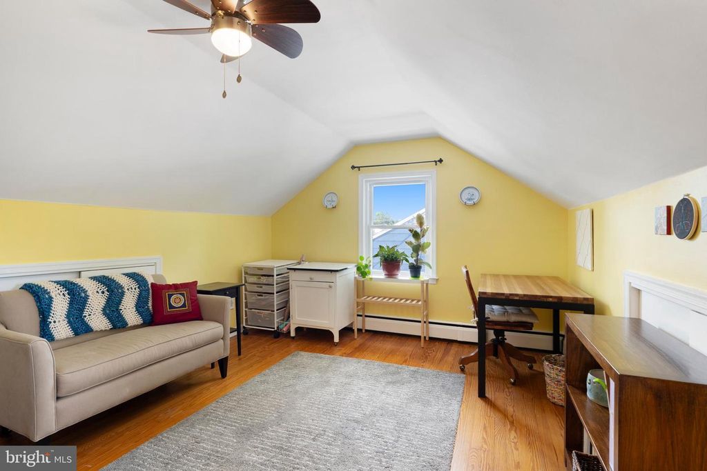 Image 31 of property listing at 2107 OAK LODGE RD, Baltimore, MD 21228