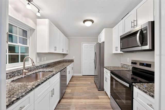 34125 S HAINES CREEK ROAD, Leesburg, FL 34788