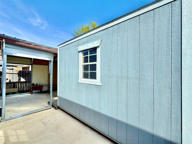 7409 Cresswell Drive, Arlington, TX 76001