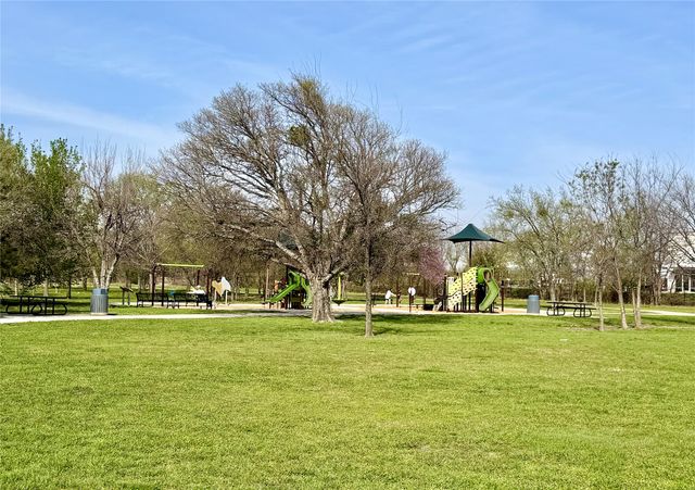 7409 Cresswell Drive, Arlington, TX 76001
