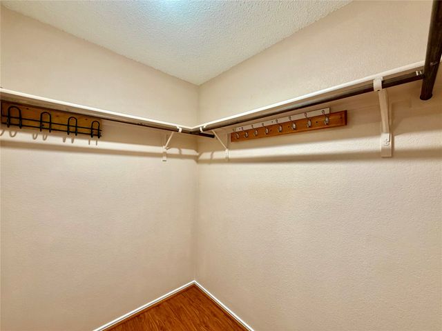 7409 Cresswell Drive, Arlington, TX 76001