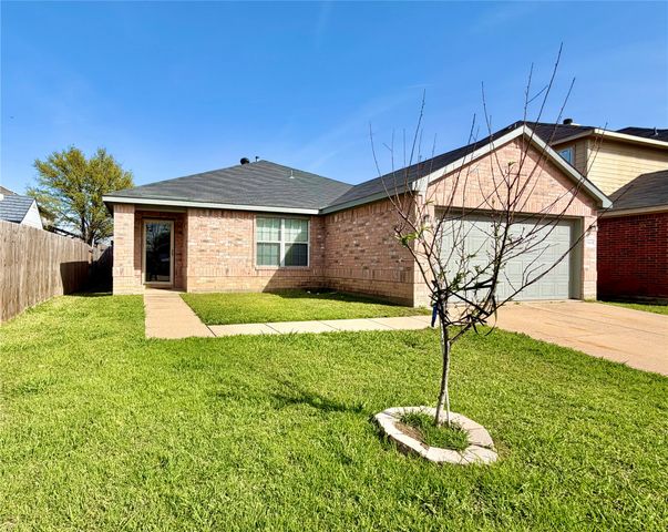 7409 Cresswell Drive, Arlington, TX 76001