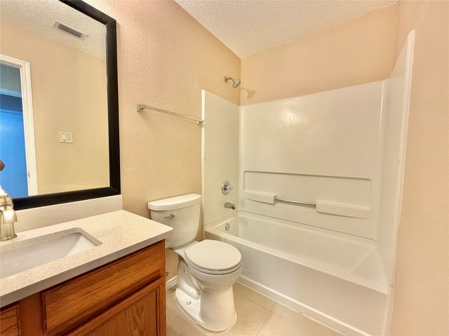 7409 Cresswell Drive, Arlington, TX 76001