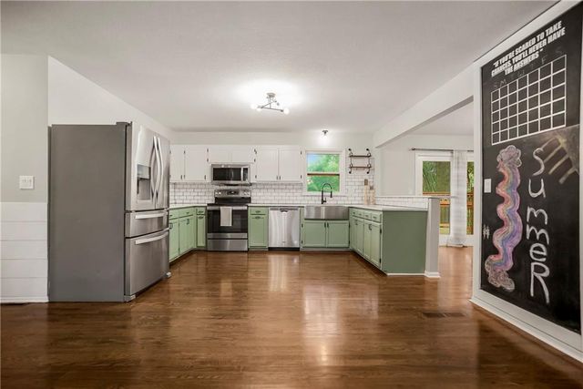 305 S Berkley Street, Louisburg, KS 66053