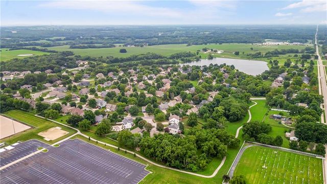 305 S Berkley Street, Louisburg, KS 66053