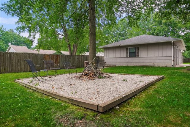 305 S Berkley Street, Louisburg, KS 66053
