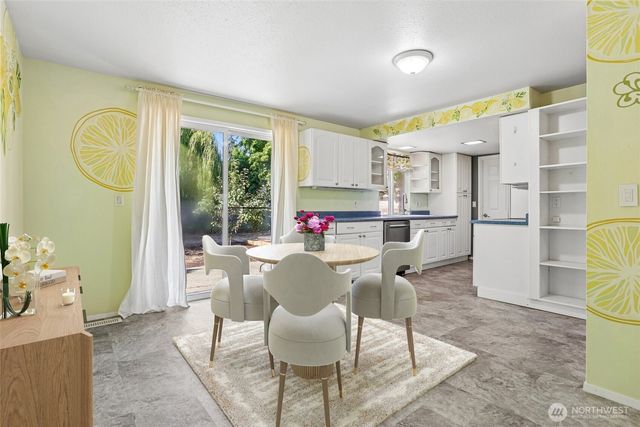 10809 SE 235th Street, Kent, WA 98031