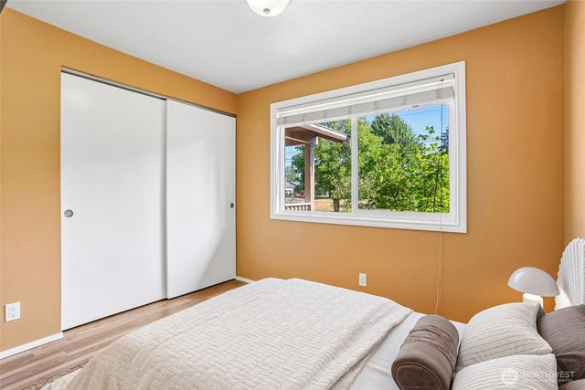 10809 SE 235th Street, Kent, WA 98031