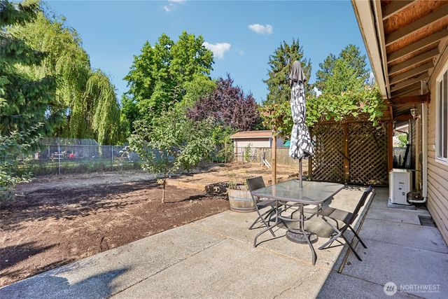 10809 SE 235th Street, Kent, WA 98031