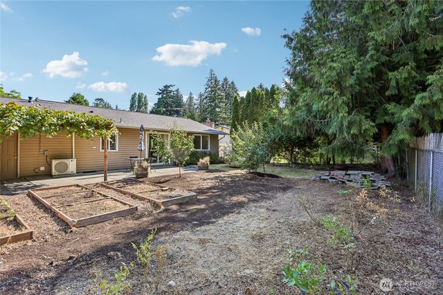 10809 SE 235th Street, Kent, WA 98031
