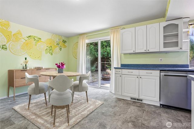 10809 SE 235th Street, Kent, WA 98031