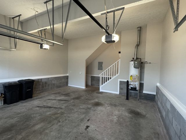 122 Mansker Park Dr, Hendersonville, TN 37075