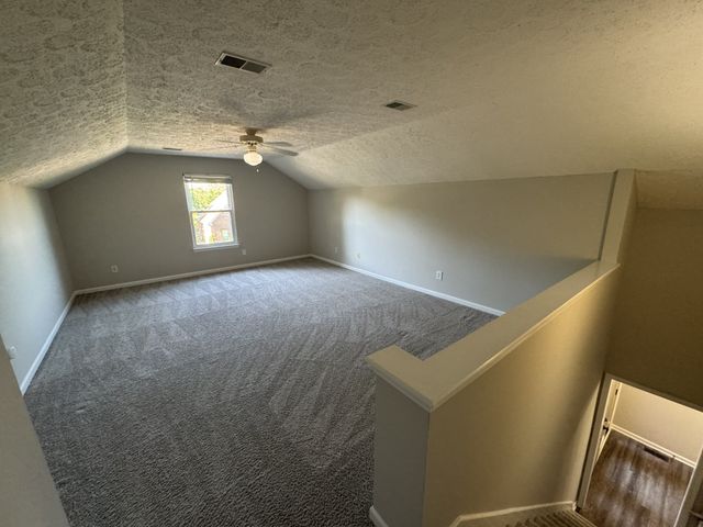 122 Mansker Park Dr, Hendersonville, TN 37075