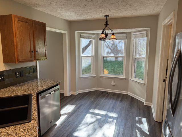 122 Mansker Park Dr, Hendersonville, TN 37075