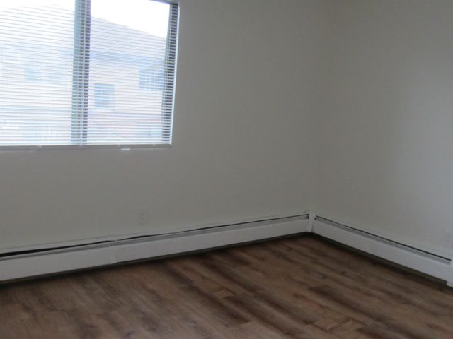 75 Log St Apt 3H, Manchester, NH 03102