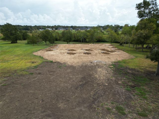 1828 Bayou Breeze Drive, Baytown, TX 77523
