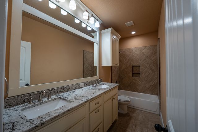 3324 Shawnee Trail, Lake Worth, TX 76135