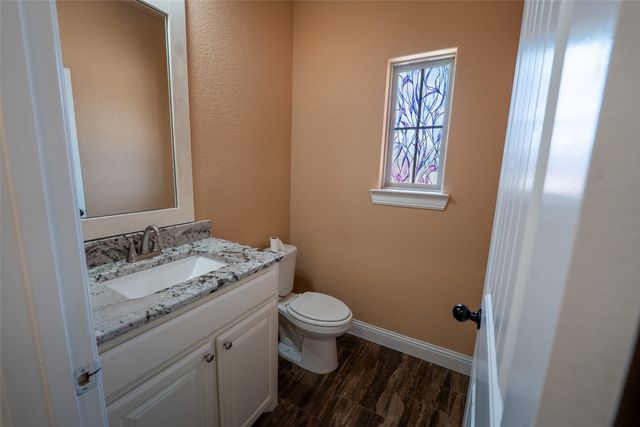 3324 Shawnee Trail, Lake Worth, TX 76135